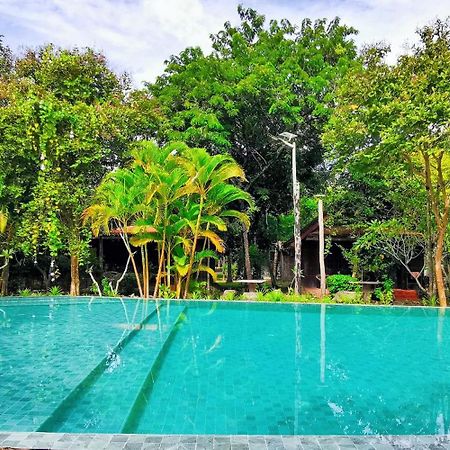 Palm Village Resort & Spa Siem Reap Exterior photo