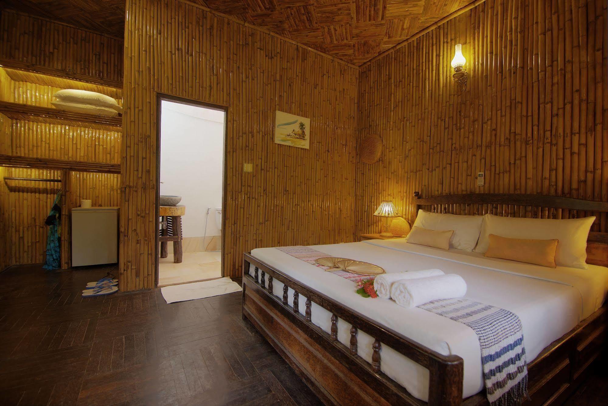 Palm Village Resort & Spa Siem Reap Exterior photo