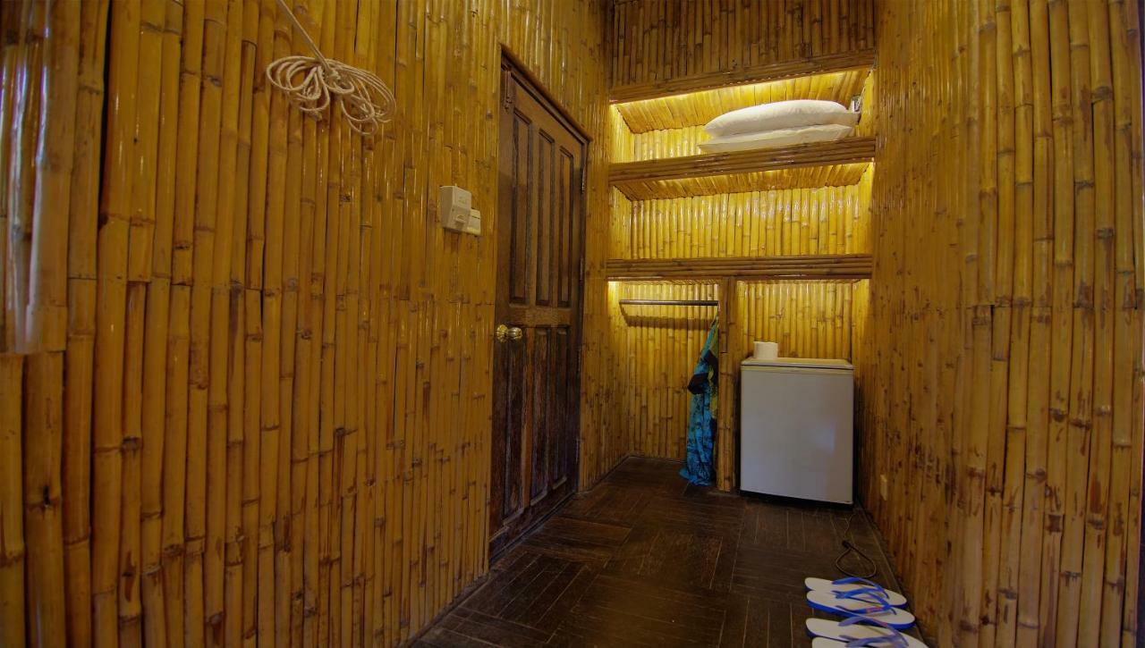 Palm Village Resort & Spa Siem Reap Exterior photo